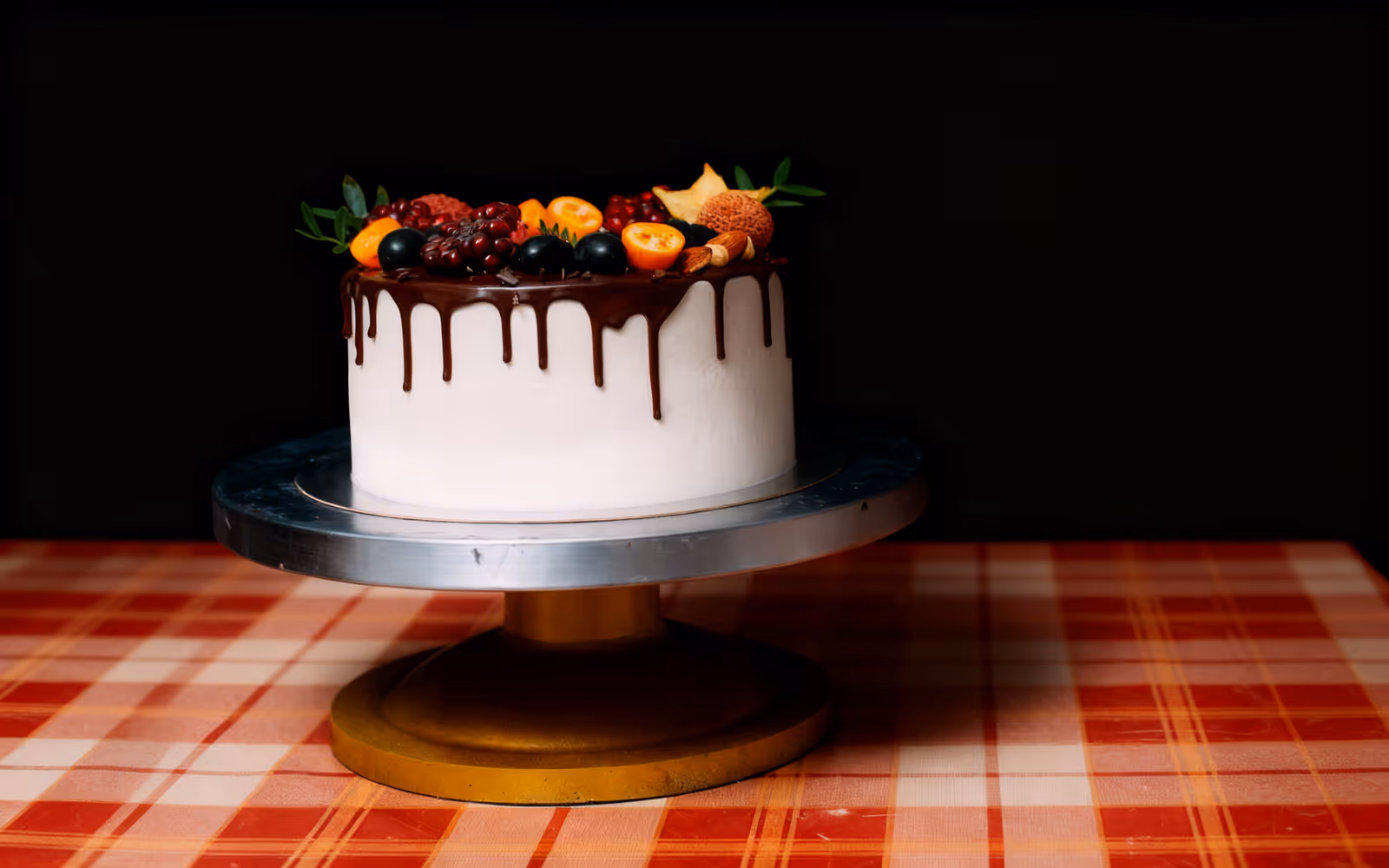 Yaş Pasta Yapımı ve Süsleme Teknikleri